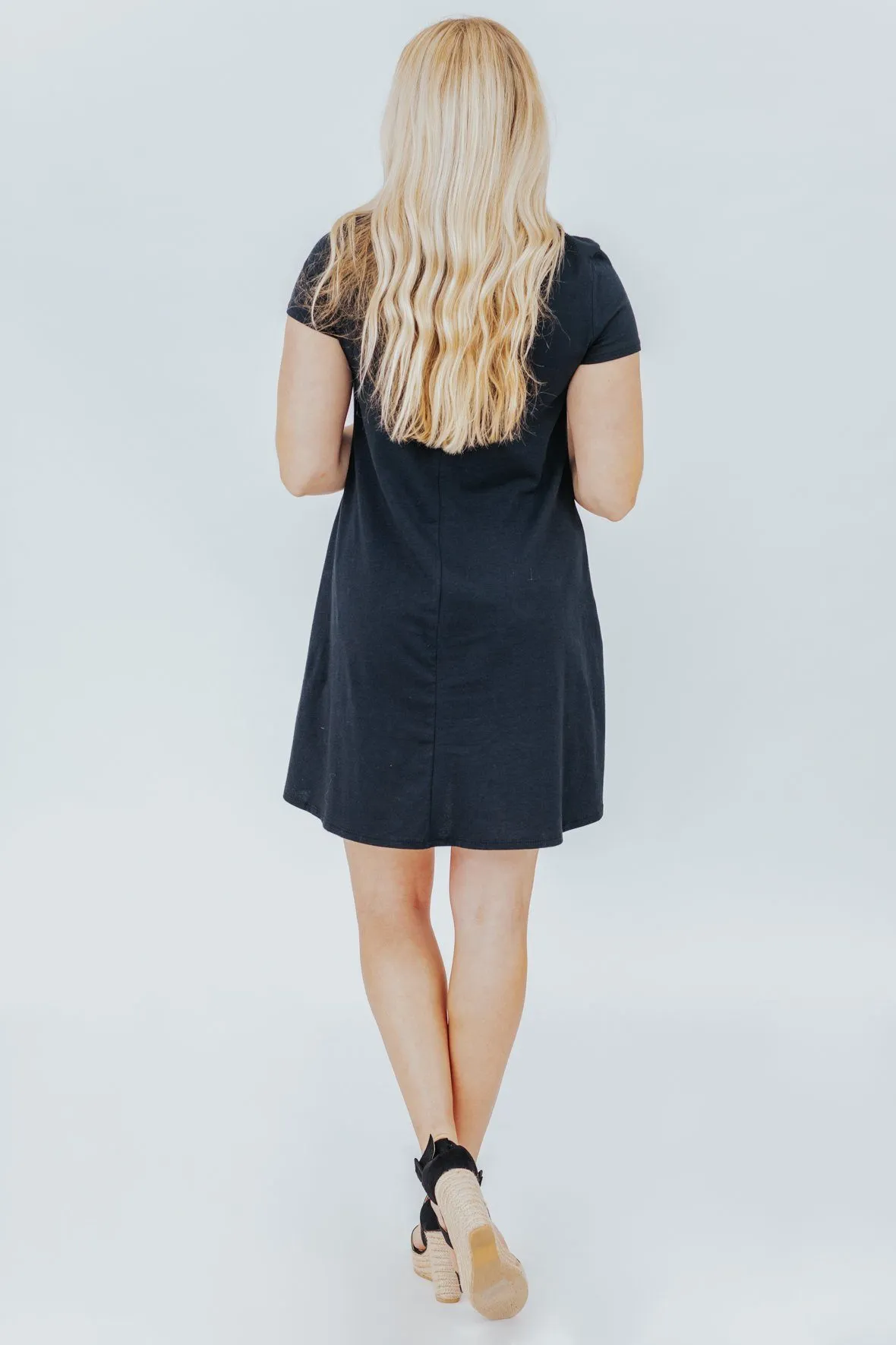 A Little Bit Closer Dress In Black