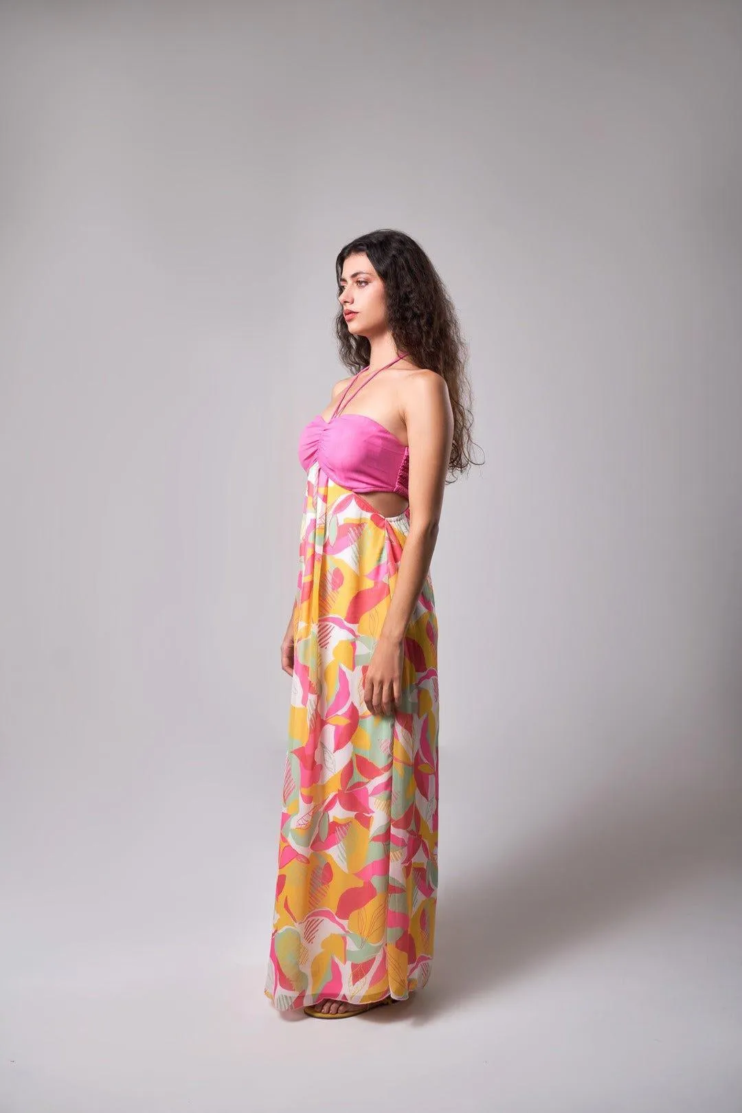 TROPICAL HALTER NECK MAXI DRESS