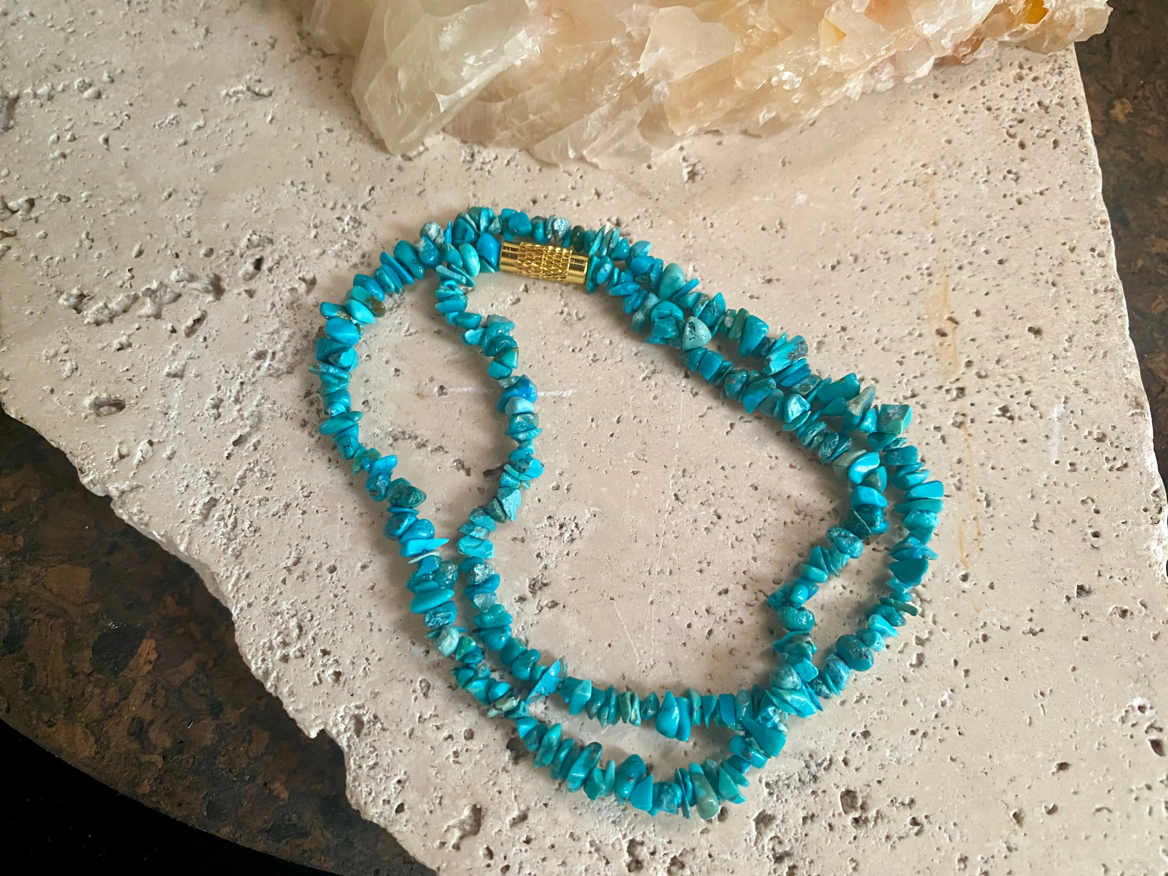 Turquoise Chip Choker Necklace